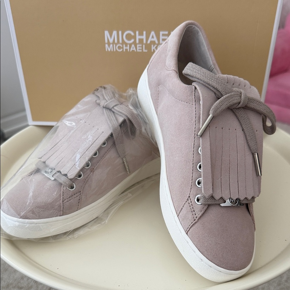 NIB Michael Kors Women's Keaton kiltie suede Sneakers 6.5